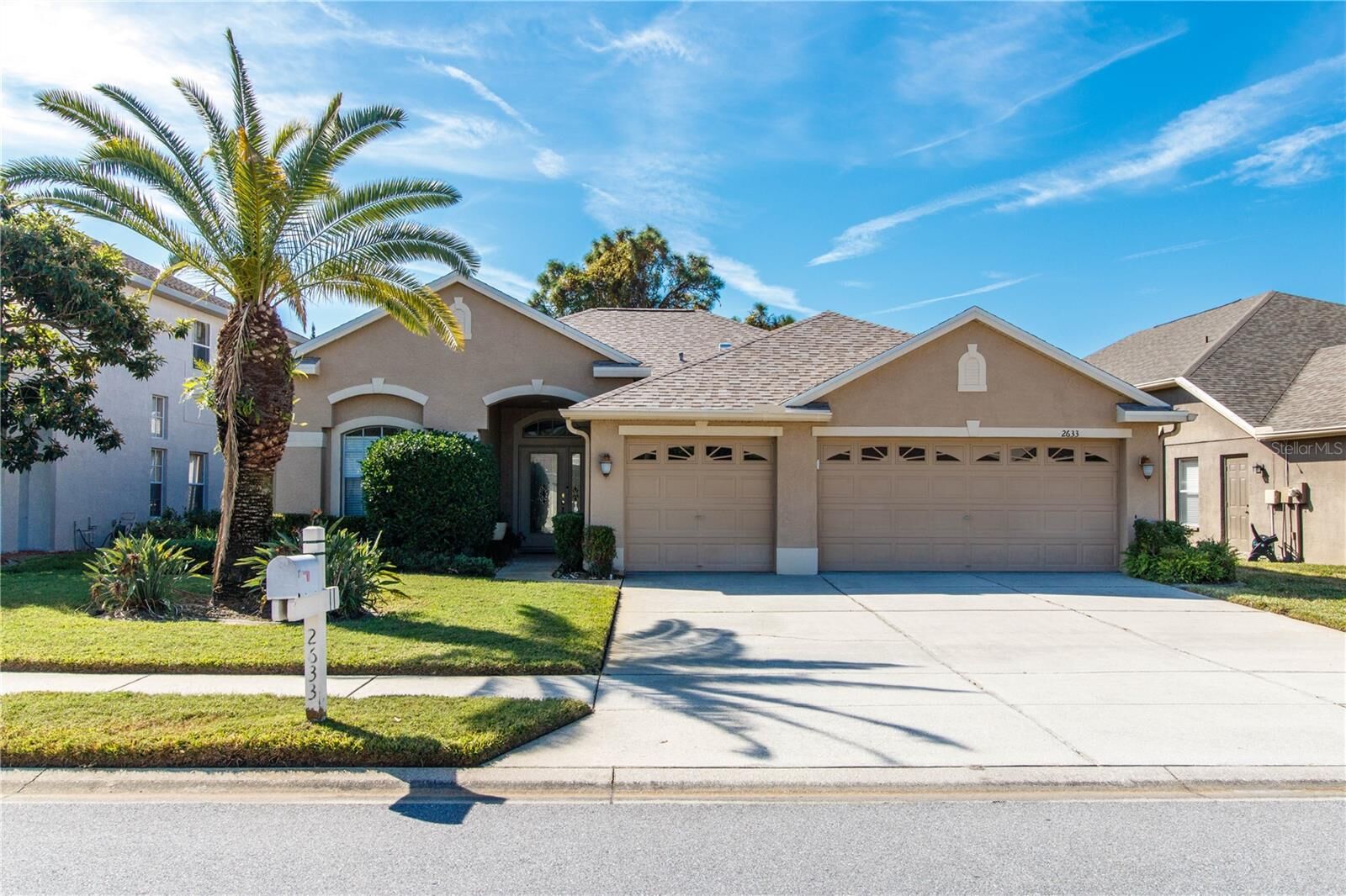Property Photo:  2633 Timacqua Drive  FL 34691 