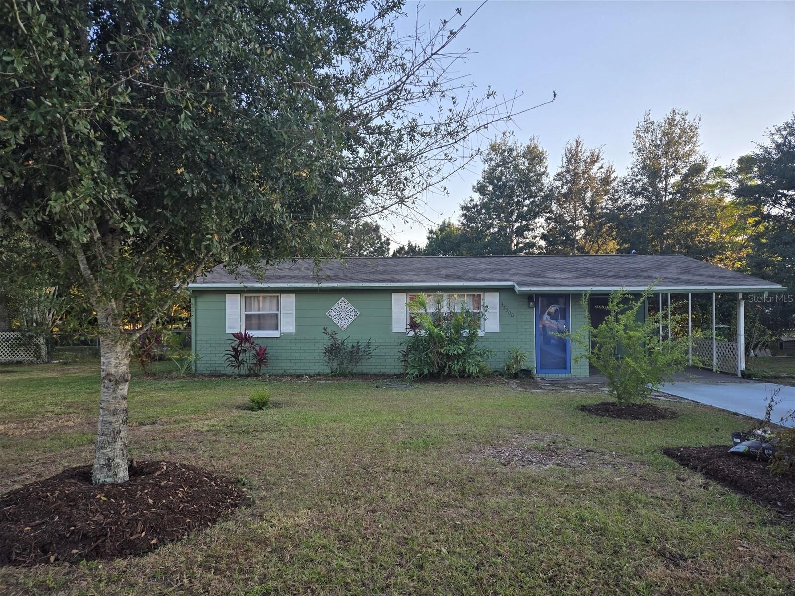 Property Photo: 37300 Temple Avenue FL 33541