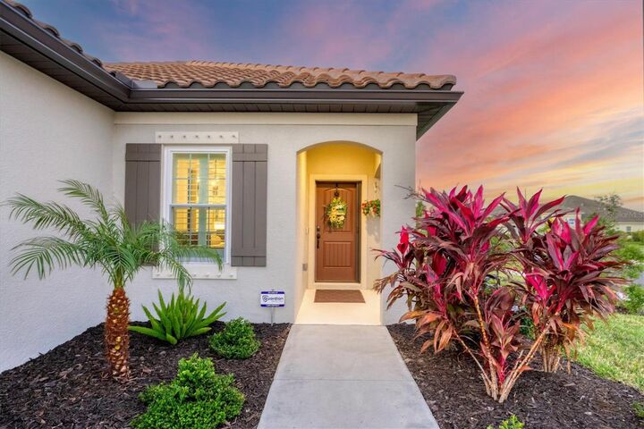 Property Photo:  12735 Aquamarine Avenue  FL 34211 