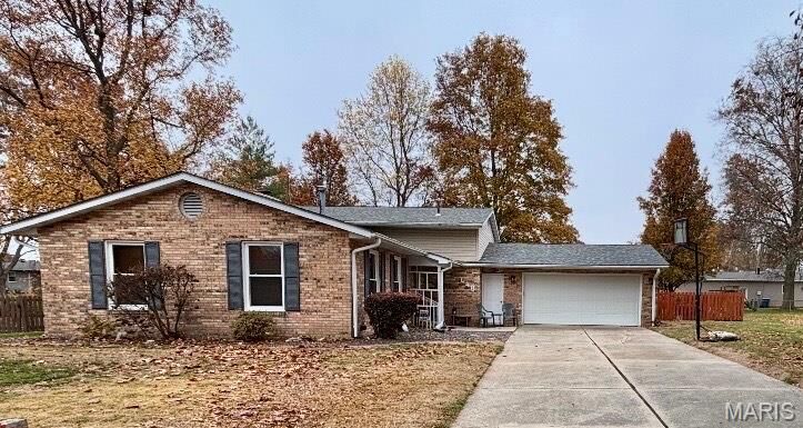 Property Photo:  448 E 3rd Street  IL 62293 