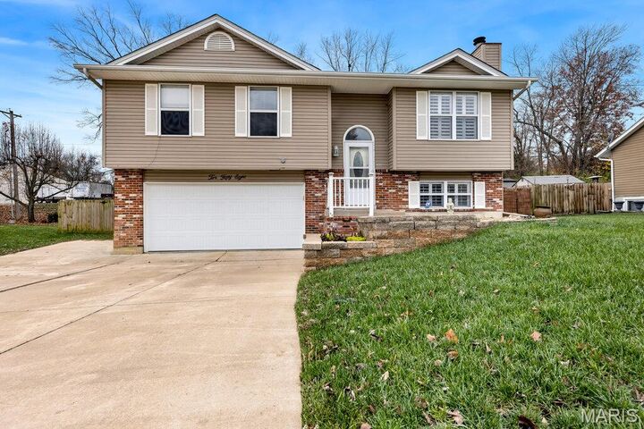 Property Photo:  1058 Fawn Ridge Drive  MO 63366 