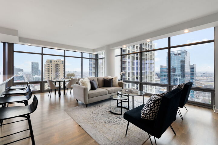 Property Photo:  100 E 14th Street 2106  IL 60605 