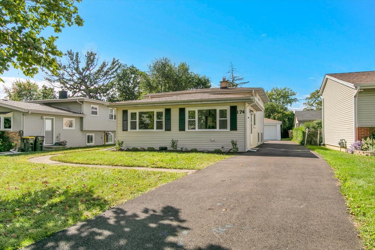 Property Photo: 174 Ash Avenue IL 60191