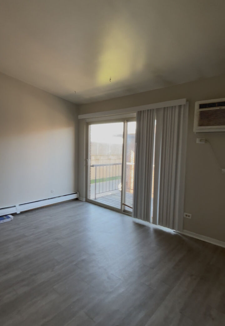 Property Photo:  3068 Bernice Avenue 3S  IL 60438 