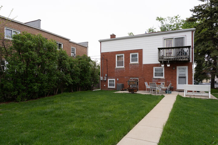 Property Photo:  4304 Arthur Avenue  IL 60513 