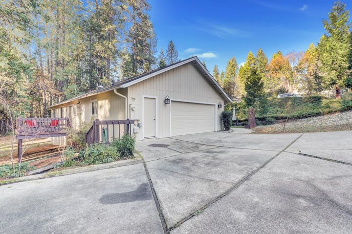 364 Gracie Road  Nevada City CA 95959 photo