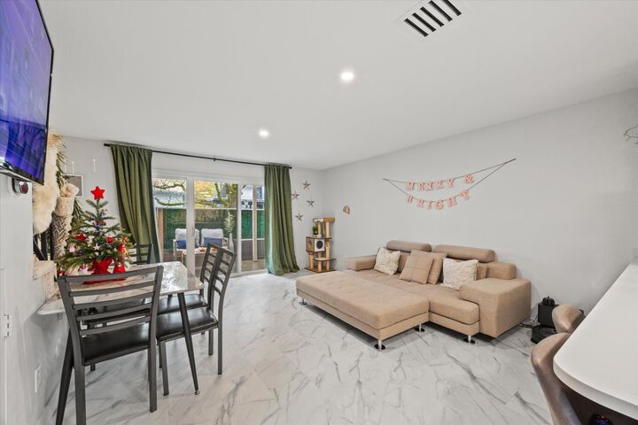 Property Photo:  3946 Lancelot Court 3  CA 95682 