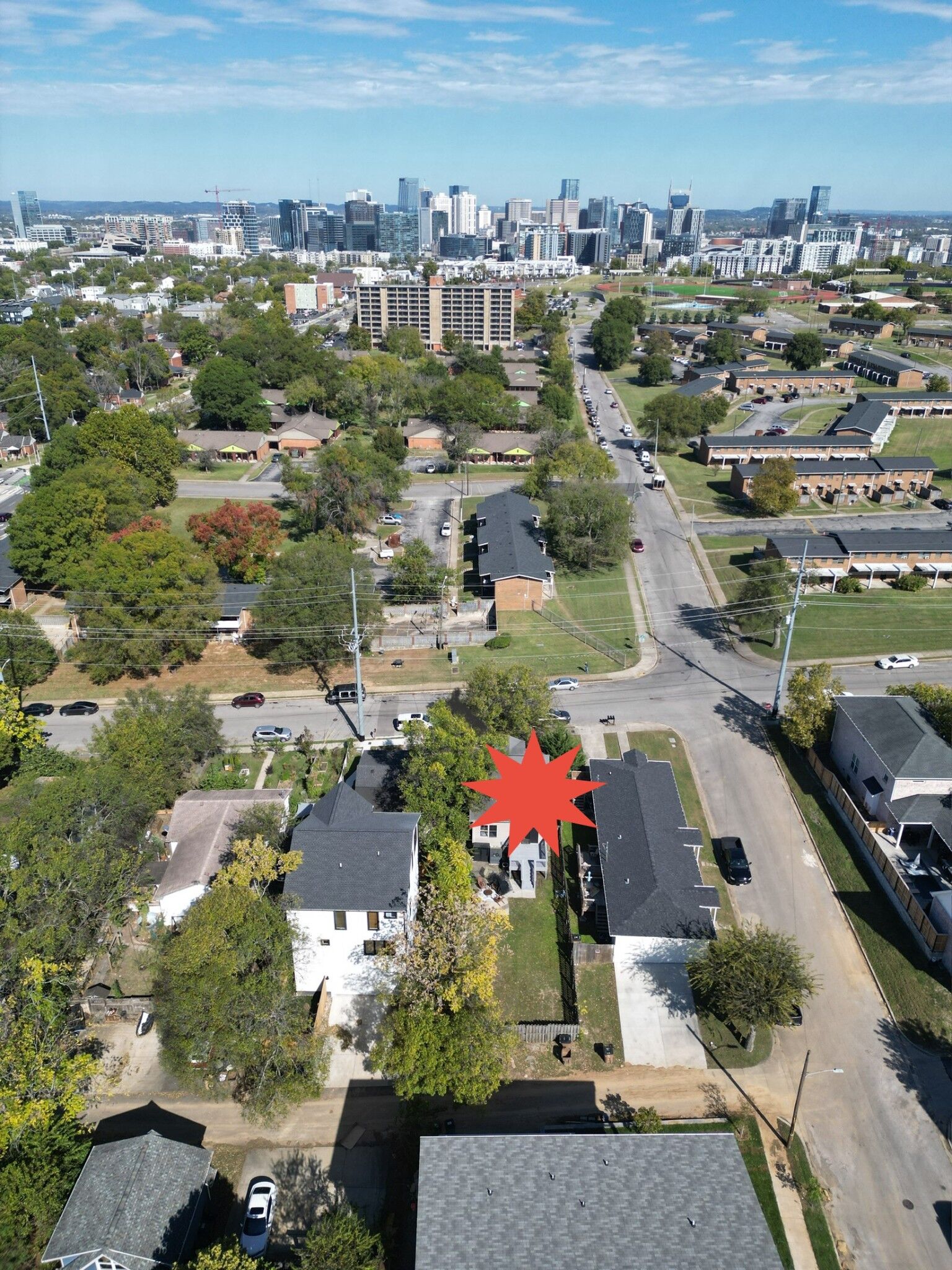 Property Photo: 1103 Summit Ave TN 37203