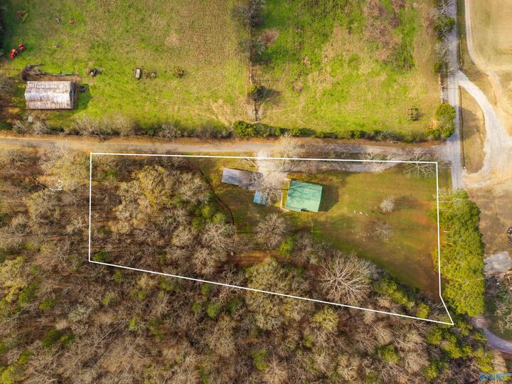 Property Photo: 16 County Road 514 AL 35766