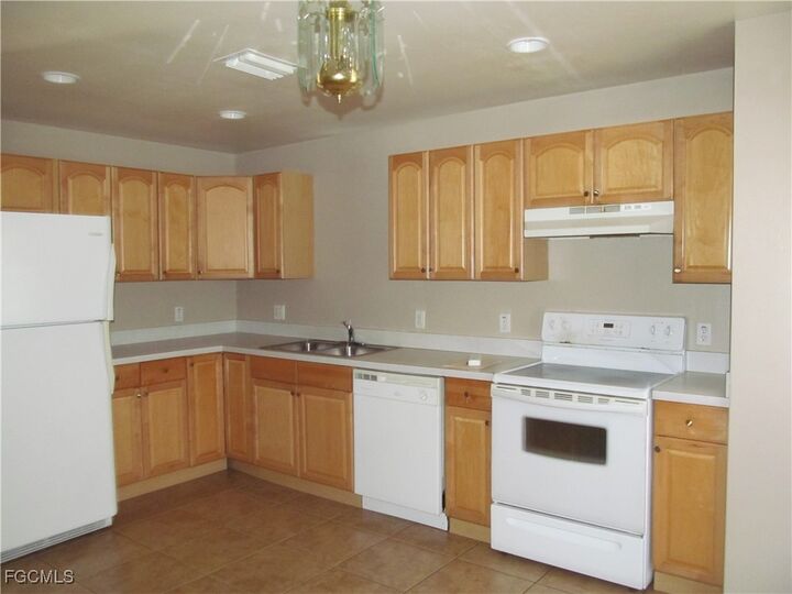 Property Photo:  662 Alabama Road S  FL 33974 