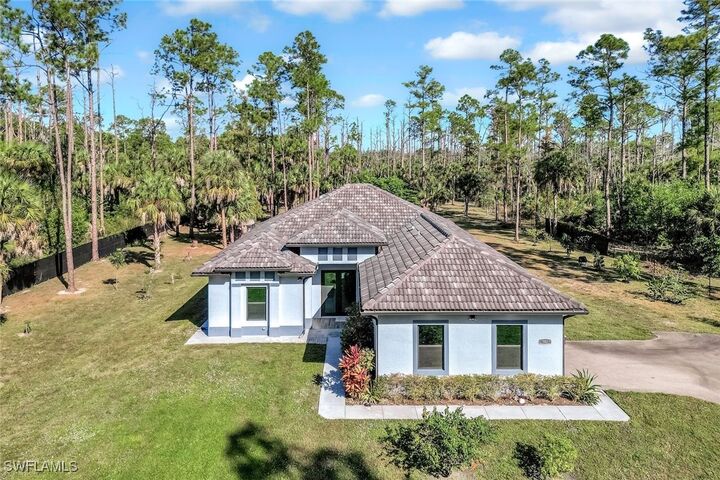 Property Photo:  141 20th Avenue NW  FL 34120 