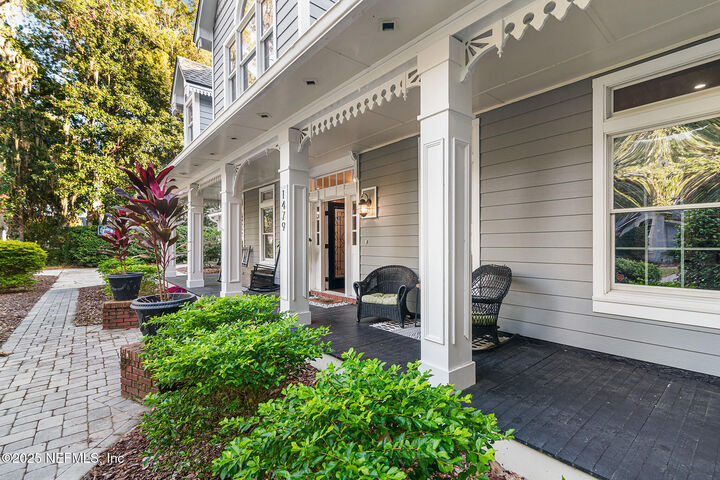 Property Photo:  1479 Scarlett Way  FL 32003 