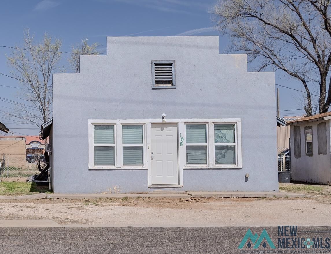 Property Photo: 108 W 13th St Street NM 88101