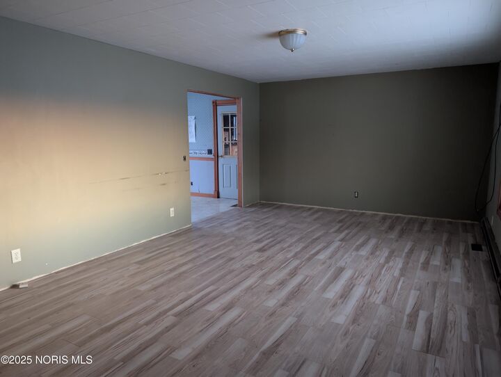 Property Photo: 15390 16 Road OH 43554