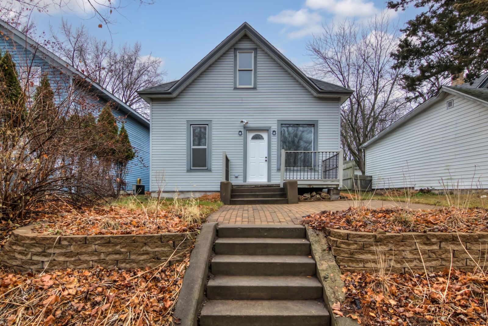 Property Photo:  405 N State Street  WI 54729 