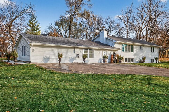 201 Townes Lane  Wayzata MN 55391 photo