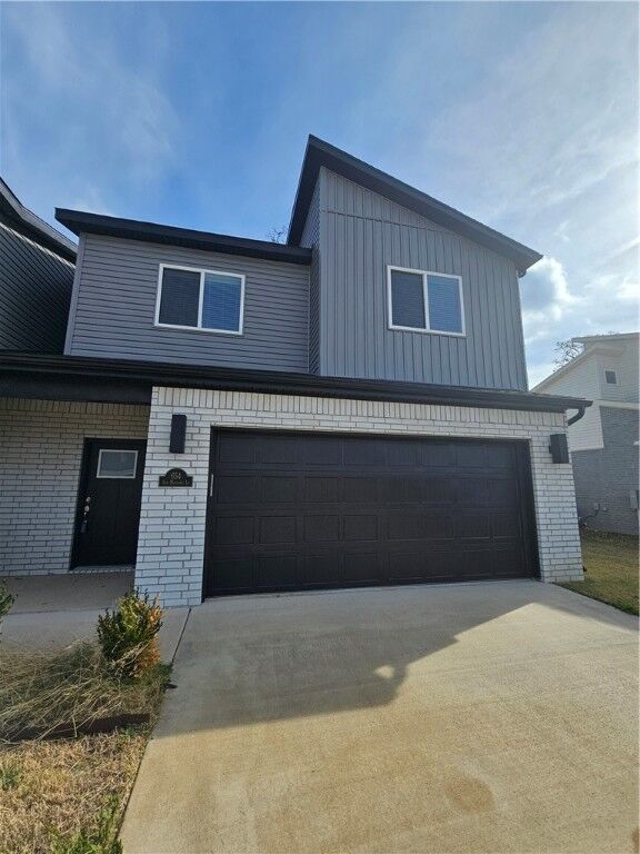 Property Photo: 654 Sun Meadows Loop AR 72719