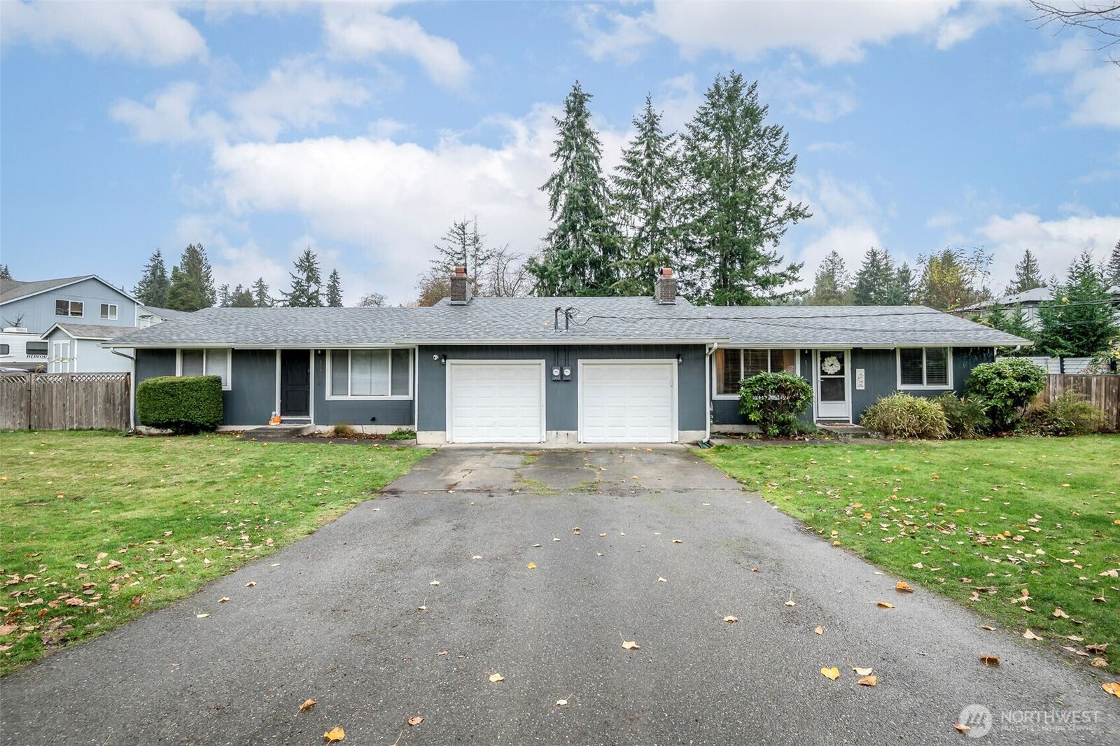 Property Photo:  5611  104th Street E  WA 98373 