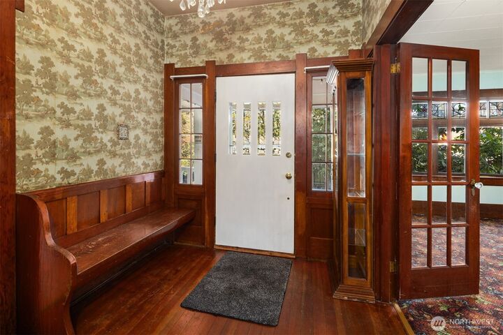 Property Photo: 2803 NW 65th Street WA 98117