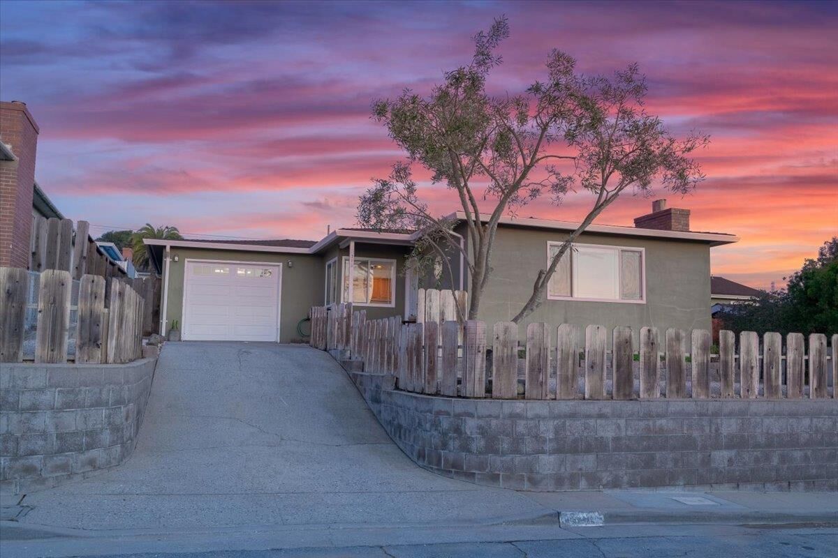 Property Photo: 1610 Soto Street CA 93955