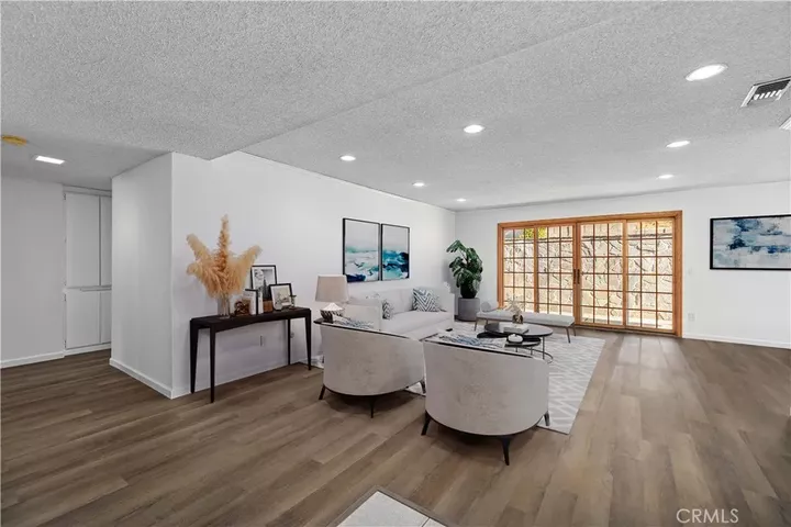 Property Photo:  26562 Cardwick Court  CA 91321 