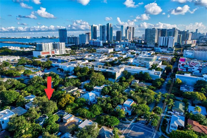 Property Photo: 135 NE 43rd St FL 33137