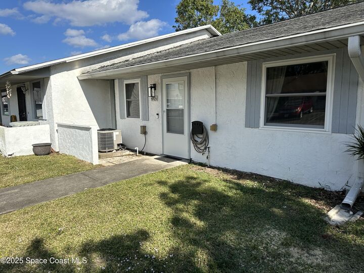 Property Photo: 4705 Marengo Lane FL 32780