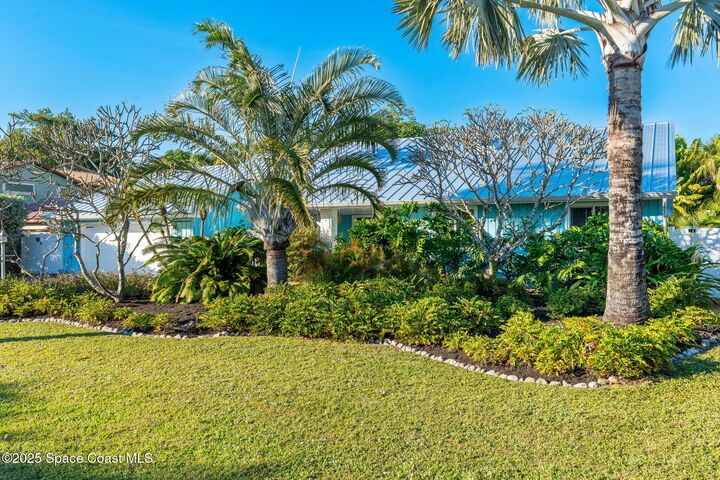 Property Photo:  220 Cocoa Avenue  FL 32903 