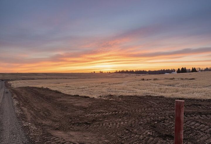 Property Photo: 151xx S Andrus Rd WA 99004