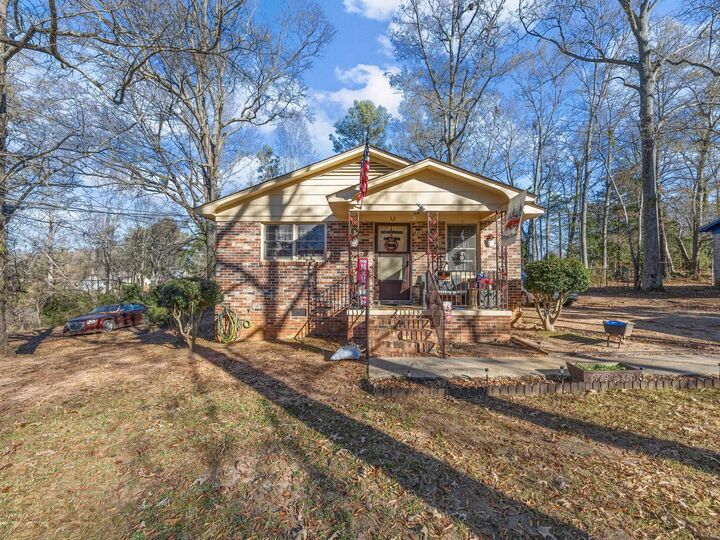 Property Photo: 204 Martha Dandy Drive SC 29325