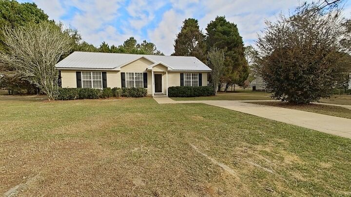 Property Photo:  106 Spiral  GA 31757 