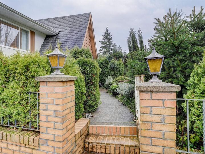 Property Photo:  4231 Interurban Rd  BC V9E 2C6 