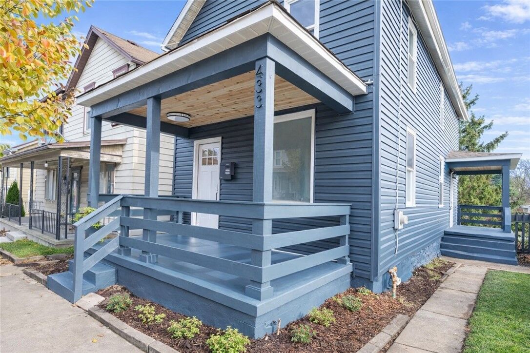 Property Photo: 433 Lloyd Ave PA 15650
