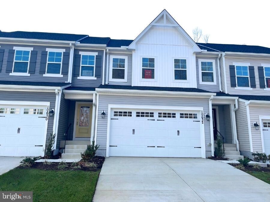 Property Photo:  10632 Afton Grove Court  VA 22408 