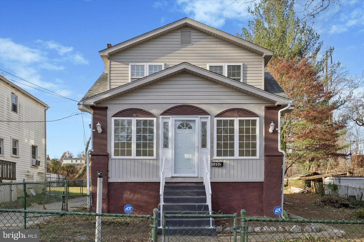 Property Photo:  1352 Elmwood Avenue  PA 19079 