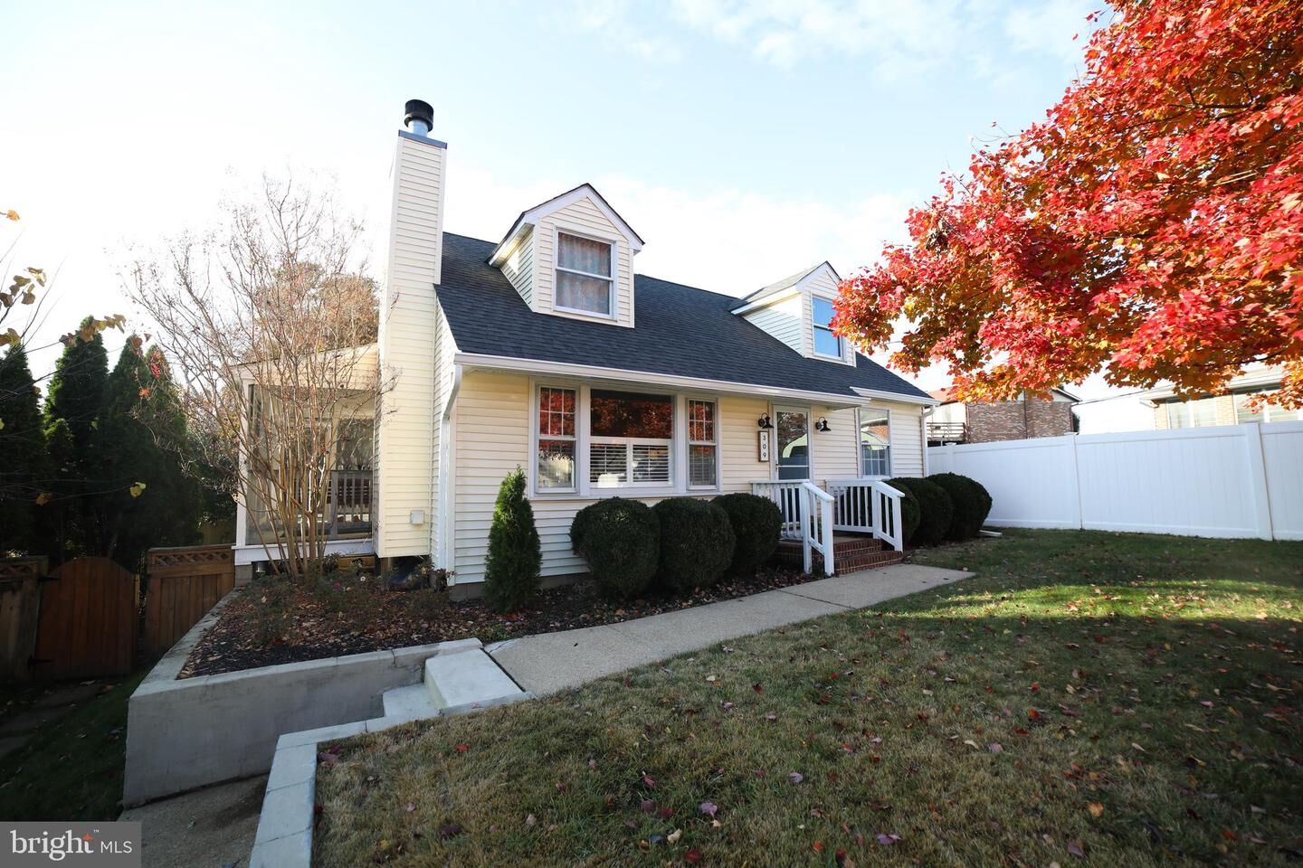 Property Photo:  309 N Woodlawn Avenue N  MD 21401 