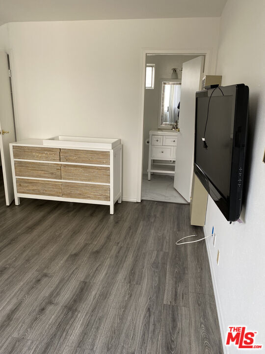 Property Photo: 451 S La Peer Dr CA 90211