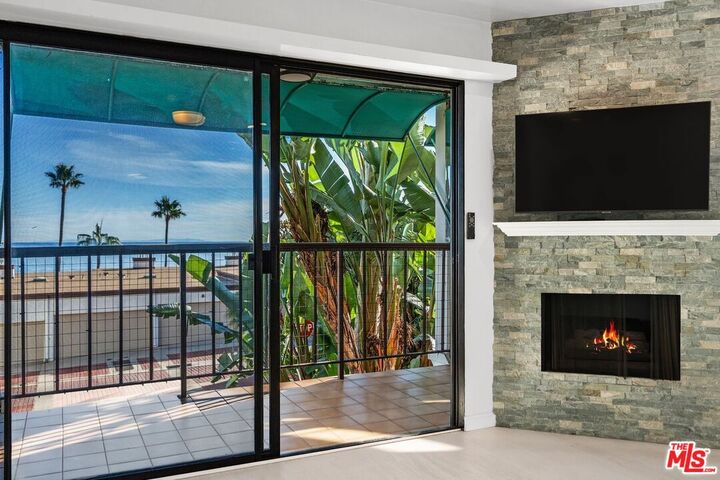 Property Photo:  26664 Seagull Way  CA 90265 