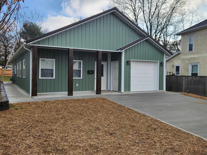 Property Photo:  20 Bolen Avenue  OH 43055 