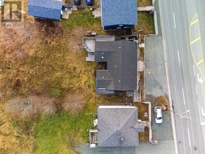 Photo de la propriété:  1591 Topsail Road  NL A1L 1S7 