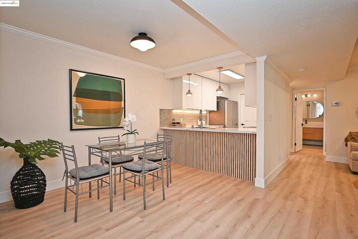 Property Photo: 550 Canyon Oaks Dr A CA 94605