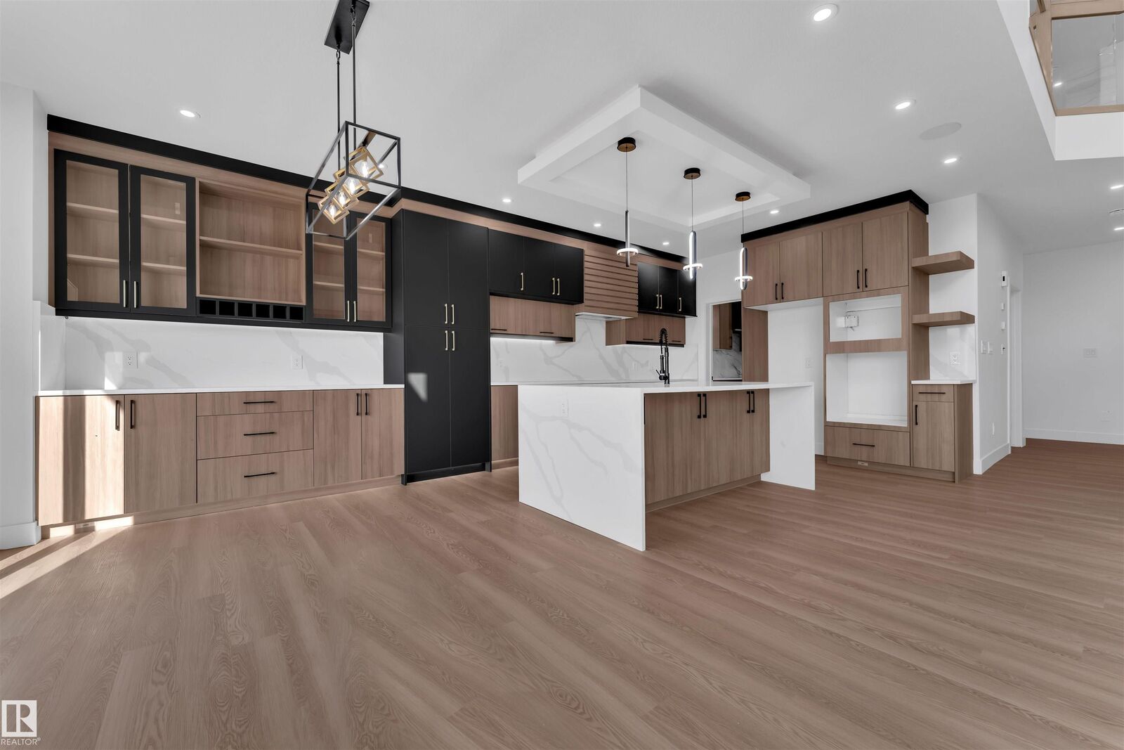 Property Photo:  176 Caledon Crescent  AB T7X 4E3 