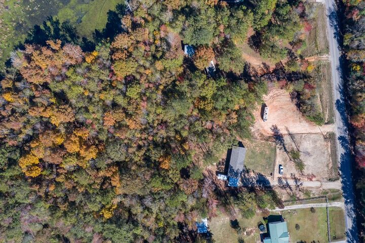 Property Photo:  2061 County Road 0282  AL 36855 