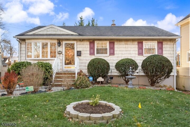 Property Photo:  698 W Lake Ave  NJ 07065 