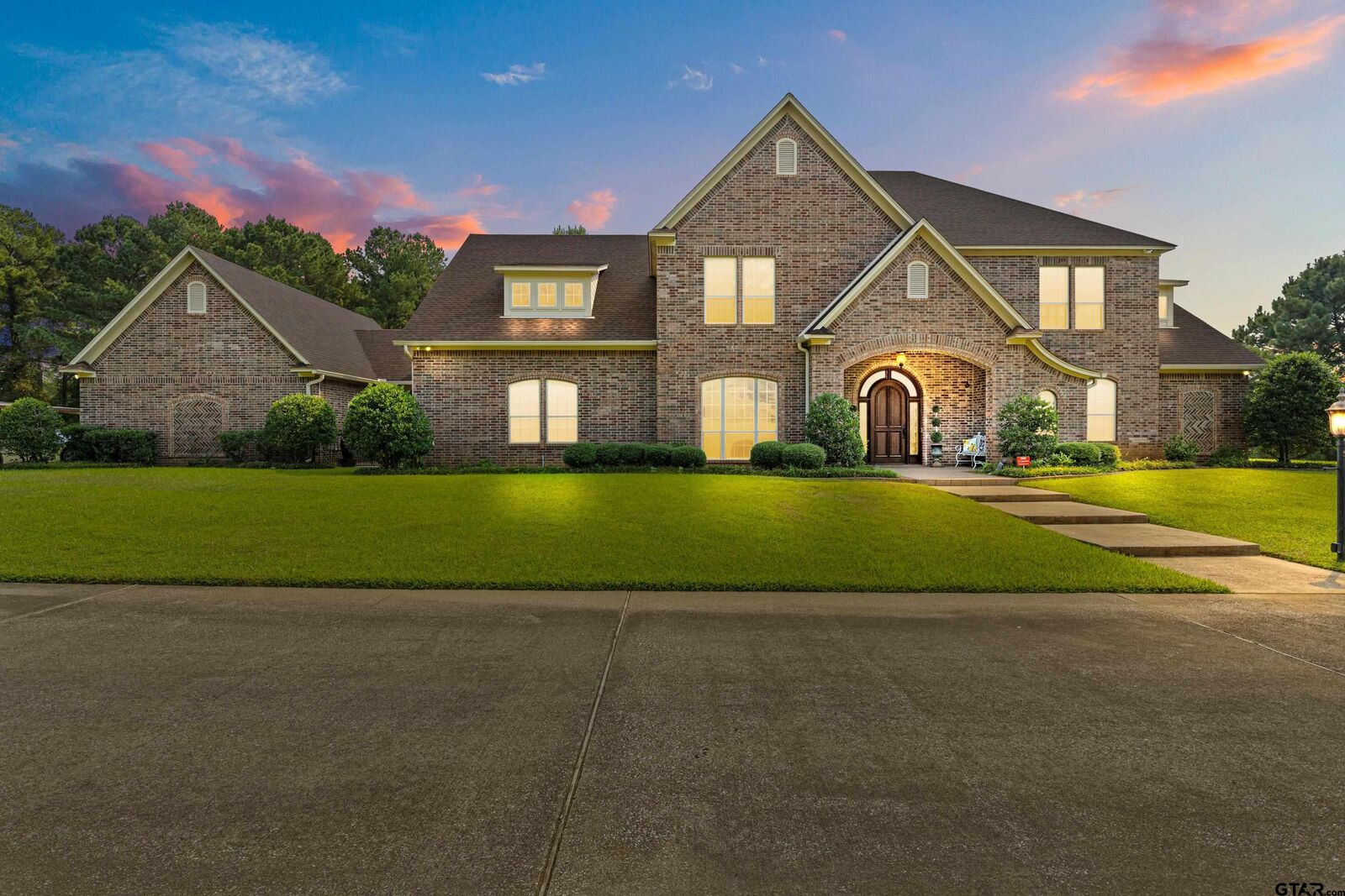 Property Photo:  1360 E Main  TX 75652 