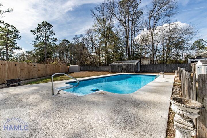 Property Photo:  8 Cameron Court  GA 31321 