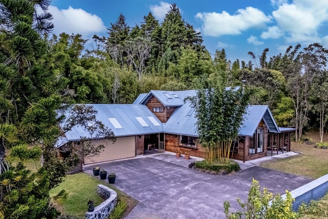 Property Photo: 64-5300 Puukapu St HI 96743