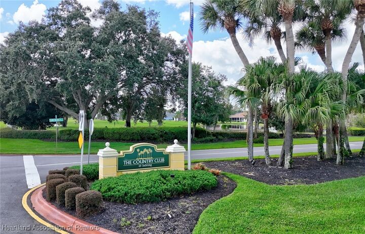 Property Photo: 2633 Cheyenne Road FL 33875