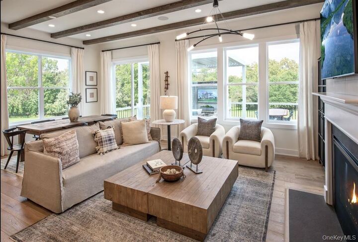 Property Photo:  2042 Summit Loop 58  NY 10512 