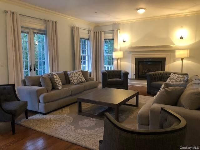 Property Photo: 5020 Grosvenor Avenue NY 10471